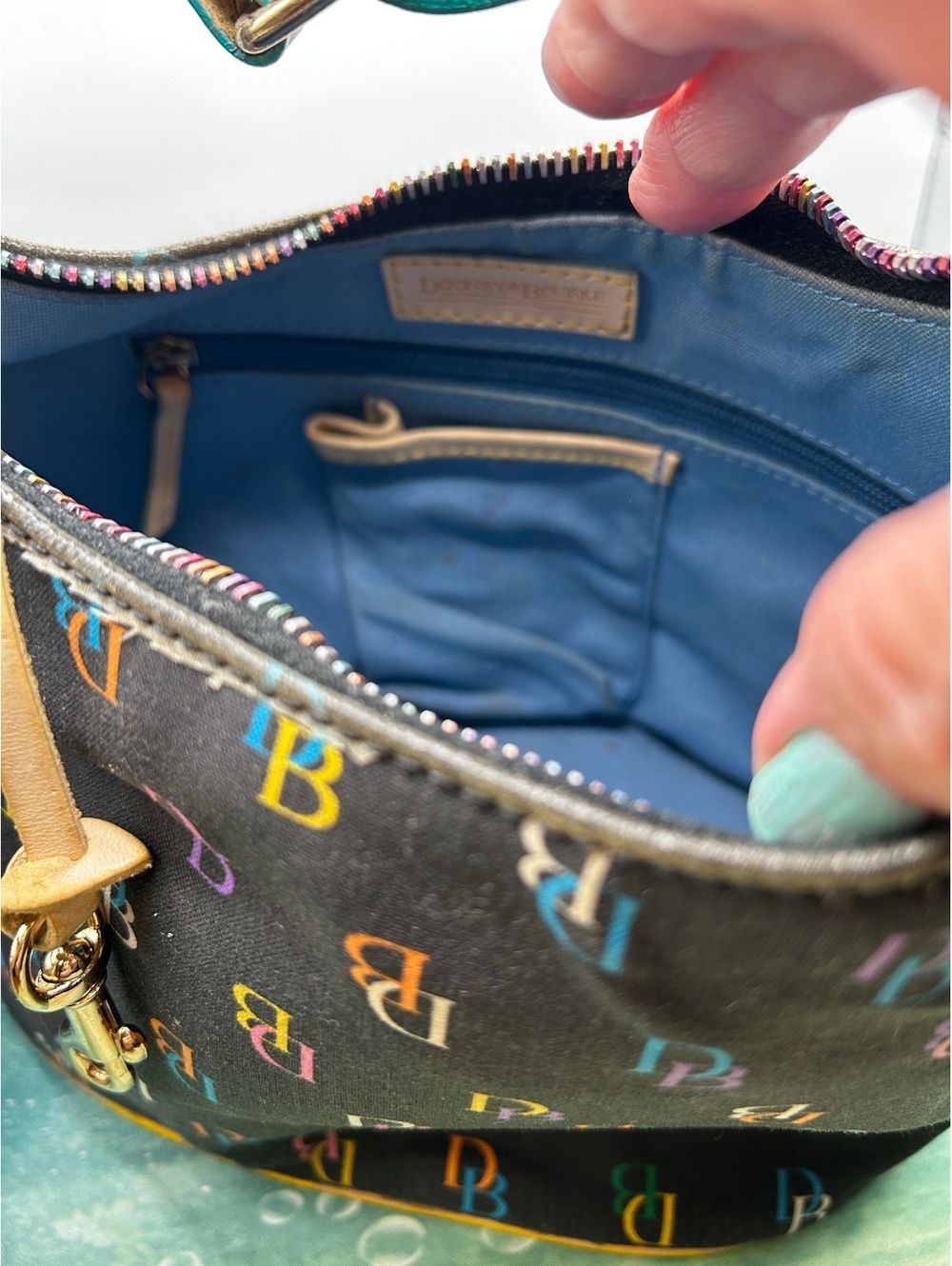 Vintage Y2K Dooney & Bourke Multicolor Monogram Hobo Shoulder Bag Pink ๐ Charm - Picture 6 of 12